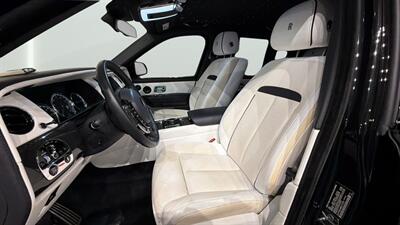 2022 Rolls-Royce Black Badge Cullinan   - Photo 44 - Mesa, AZ 85201