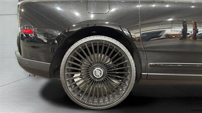 2022 Rolls-Royce Black Badge Cullinan   - Photo 35 - Mesa, AZ 85201
