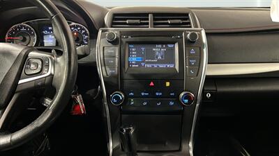 2017 Toyota Camry LE   - Photo 15 - Mesa, AZ 85201