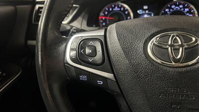 2017 Toyota Camry LE   - Photo 27 - Mesa, AZ 85201