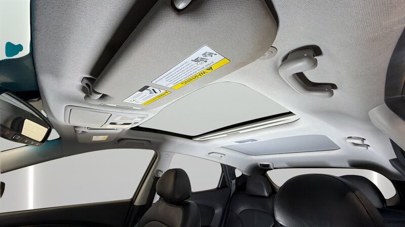 2014 Hyundai TUCSON Limited - Photo 32 - Mesa, AZ 85201