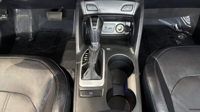 2014 Hyundai TUCSON Limited - Photo 23 - Mesa, AZ 85201