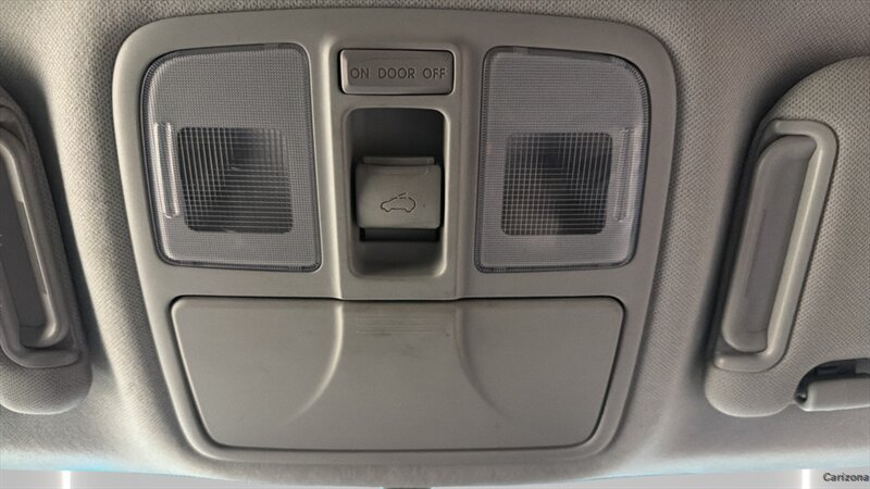 2014 Hyundai TUCSON Limited - Photo 18 - Mesa, AZ 85201