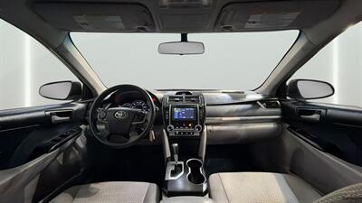 2014 Toyota Camry LE   - Photo 28 - Mesa, AZ 85201