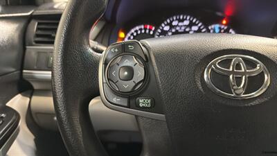 2014 Toyota Camry LE   - Photo 24 - Mesa, AZ 85201