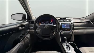 2014 Toyota Camry LE   - Photo 16 - Mesa, AZ 85201