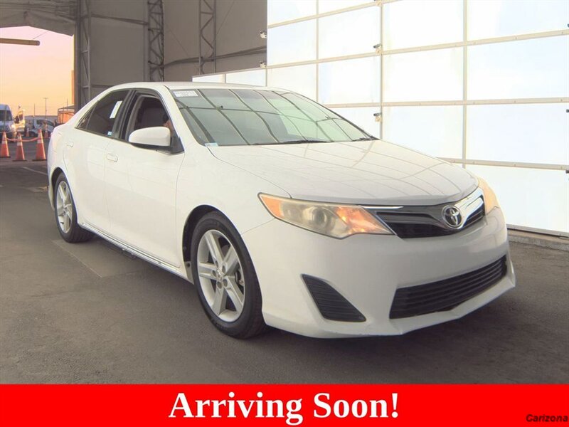 2014 Toyota Camry LE  