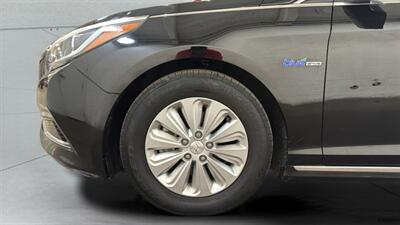 2017 Hyundai SONATA Hybrid SE   - Photo 36 - Mesa, AZ 85201