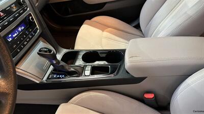 2017 Hyundai SONATA Hybrid SE   - Photo 26 - Mesa, AZ 85201