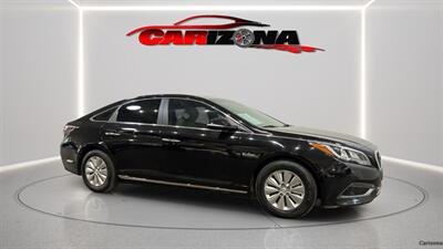 2017 Hyundai SONATA Hybrid SE   - Photo 11 - Mesa, AZ 85201