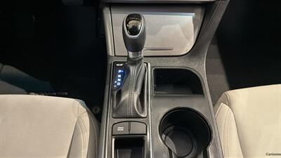 2017 Hyundai SONATA Hybrid SE   - Photo 23 - Mesa, AZ 85201