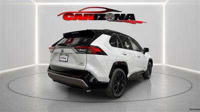 2023 Toyota RAV4 Hybrid XSE   - Photo 10 - Mesa, AZ 85201