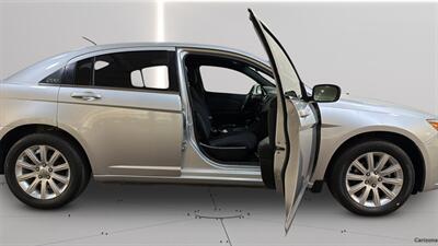 2012 Chrysler 200 Touring   - Photo 16 - Mesa, AZ 85201