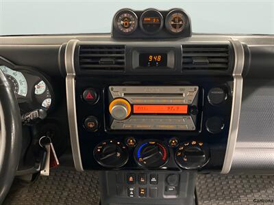 2007 Toyota FJ Cruiser - Photo 13 - Mesa, AZ 85201