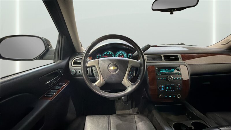 2012 Chevrolet Tahoe LT - Photo 16 - Mesa, AZ 85201