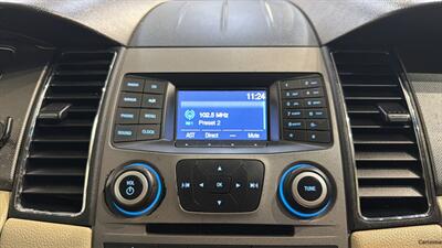 2017 Ford Taurus SE - Photo 25 - Mesa, AZ 85201