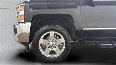 2015 Chevrolet Silverado 2500 LTZ   - Photo 36 - Mesa, AZ 85201