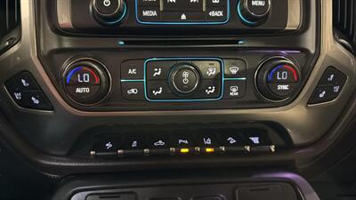 2015 Chevrolet Silverado 2500 LTZ   - Photo 28 - Mesa, AZ 85201