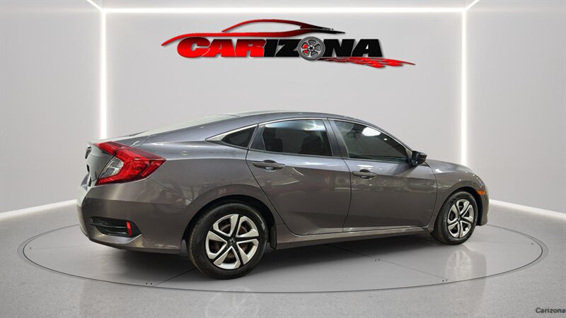 2018 Honda Civic LX - Photo 11 - Mesa, AZ 85201