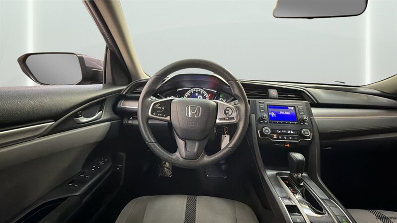 2018 Honda Civic LX - Photo 16 - Mesa, AZ 85201