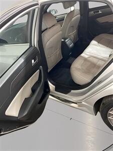 2017 Hyundai SONATA Sport 2.0T - Photo 11 - Mesa, AZ 85201