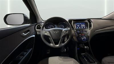 2017 Hyundai SANTA FE SE   - Photo 16 - Mesa, AZ 85201