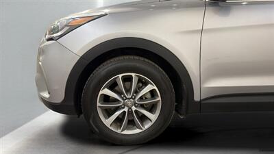 2017 Hyundai SANTA FE SE   - Photo 36 - Mesa, AZ 85201