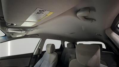 2017 Hyundai SANTA FE SE   - Photo 32 - Mesa, AZ 85201