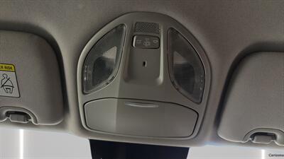 2017 Hyundai SANTA FE SE   - Photo 18 - Mesa, AZ 85201