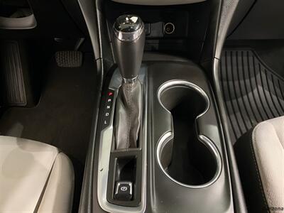 2018 Chevrolet Equinox LT - Photo 17 - Mesa, AZ 85201
