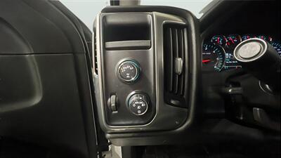 2017 Chevrolet Silverado 1500 LT LT2   - Photo 38 - Mesa, AZ 85201