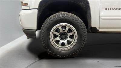 2017 Chevrolet Silverado 1500 LT LT2   - Photo 36 - Mesa, AZ 85201