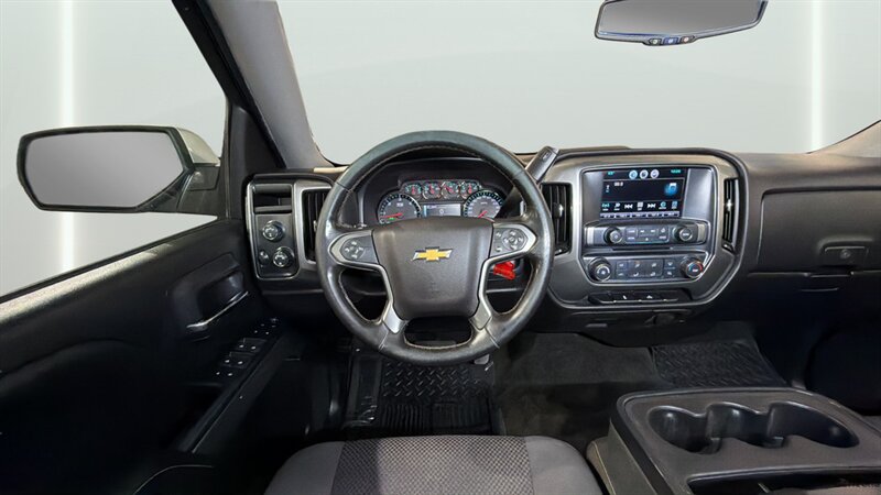 2018 Chevrolet Silverado 1500 LT - Photo 15 - Mesa, AZ 85201