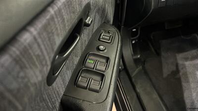 2003 Honda CR-V LX - Photo 19 - Mesa, AZ 85201