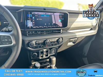 2024 Jeep Wrangler High Altitude 4xe - Photo 33 - Los Angeles, CA 90064