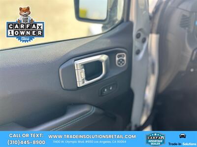 2024 Jeep Wrangler High Altitude 4xe - Photo 29 - Los Angeles, CA 90064