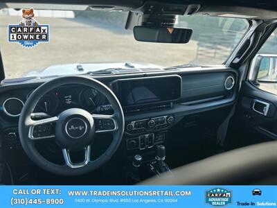 2024 Jeep Wrangler High Altitude 4xe - Photo 27 - Los Angeles, CA 90064