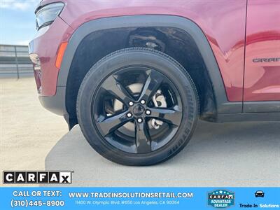 2023 Jeep Grand Cherokee Altitude 4x4 - Photo 9 - Los Angeles, CA 90064