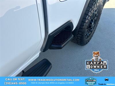 2023 Chevrolet Silverado 2500HD CREW CAB LT 4WD Turbo Diesel   - Photo 15 - Los Angeles, CA 90064