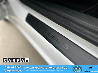 2021 Tesla Model 3 Standard Range Plus   - Photo 18 - Los Angeles, CA 90064