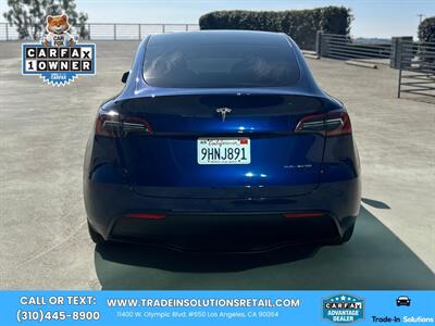 2023 Tesla Model Y Long Range AWD Dual Motor   - Photo 4 - Los Angeles, CA 90064