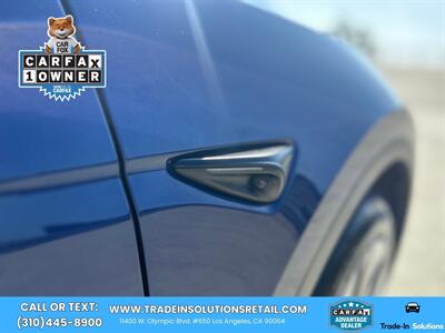 2023 Tesla Model Y Long Range AWD Dual Motor   - Photo 17 - Los Angeles, CA 90064