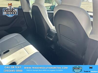 2024 Tesla Model Y Long Range   - Photo 36 - Los Angeles, CA 90064