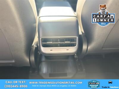 2024 Tesla Model Y Long Range   - Photo 34 - Los Angeles, CA 90064