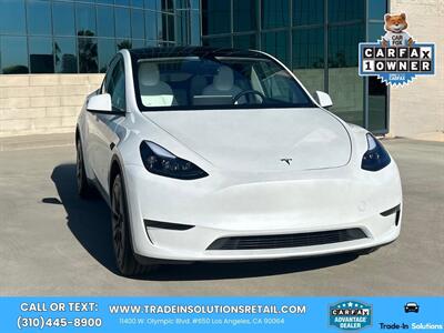 2024 Tesla Model Y Long Range   - Photo 7 - Los Angeles, CA 90064