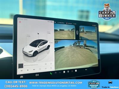 2024 Tesla Model Y Long Range   - Photo 29 - Los Angeles, CA 90064