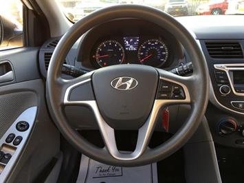 2014 Hyundai Accent GL   - Photo 18 - Cincinnati, OH 45255