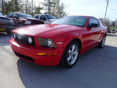 2006 Ford Mustang GT Deluxe  4.6L V8 RWD - Photo 6 - Cincinnati, OH 45255