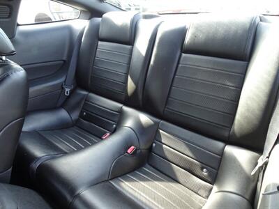 2006 Ford Mustang GT Deluxe  4.6L V8 RWD - Photo 19 - Cincinnati, OH 45255