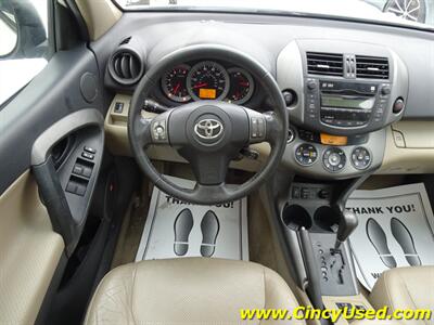 2011 Toyota RAV4 Limited   - Photo 9 - Cincinnati, OH 45255